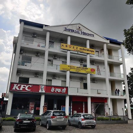Abuzz Oxfordcaps Imperial Heights Mussoorie Dehradun Albergue Exterior foto
